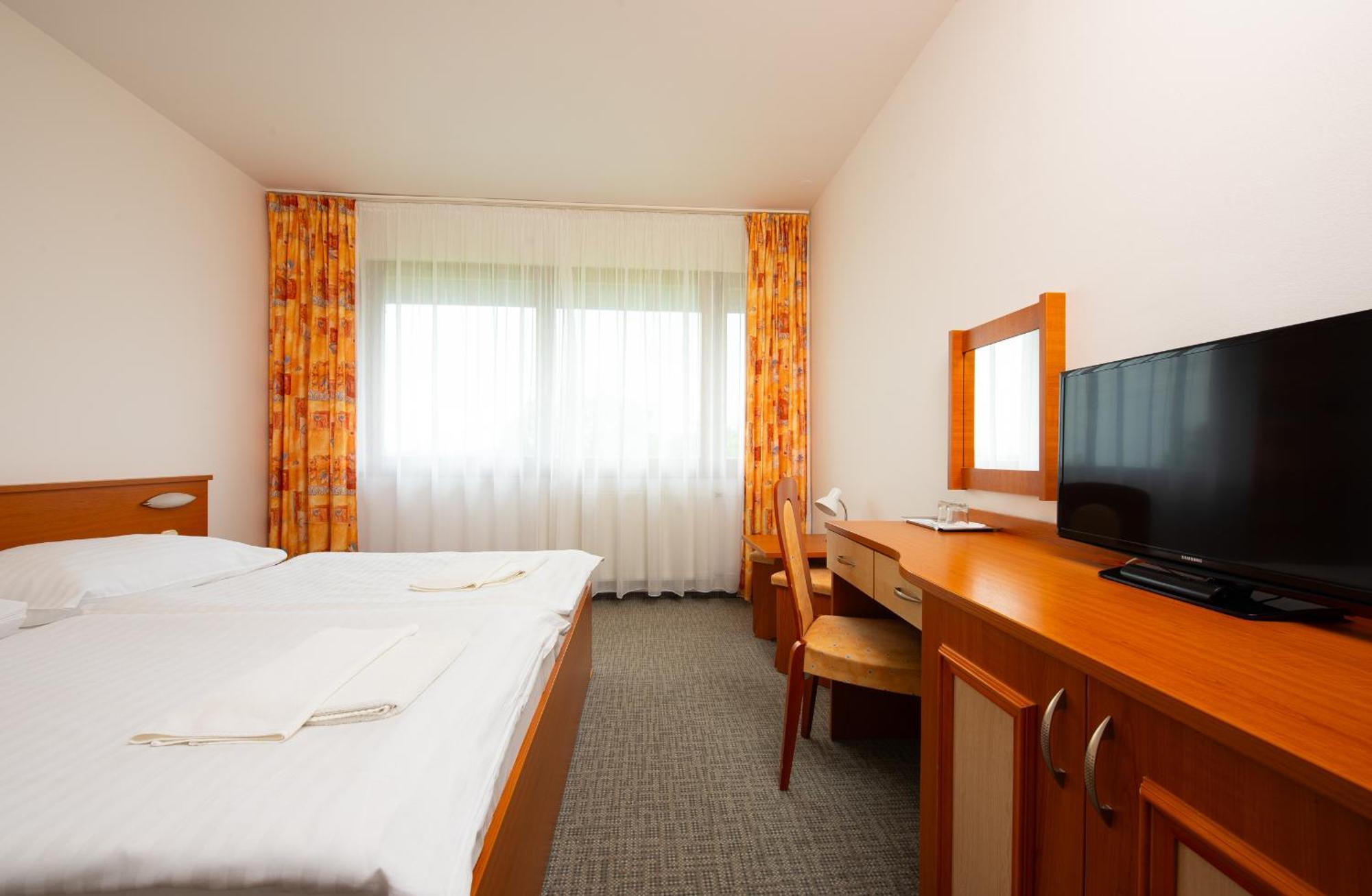 Hotel Sorea Titris Tatranska Lomnica Ngoại thất bức ảnh